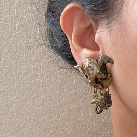 Unique Vintage Handmade Gold-tone Noah’s Ark Theme Animals Post Earrings 17g - Picture 4 of 14